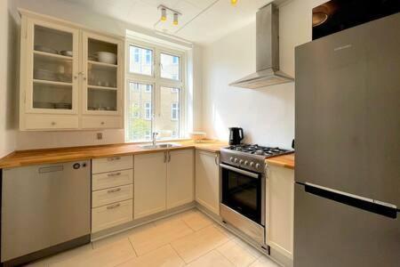 2 Bedroom Apartment In Trendy Area 코펜하겐 외부 사진